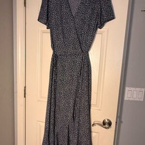 Elegant Blue Floral Maxi Dress